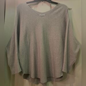 Milano Women's V-Neck Sweater - Soft Gray